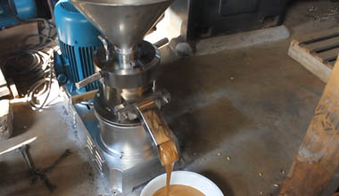 Working video peanut butter grinder III