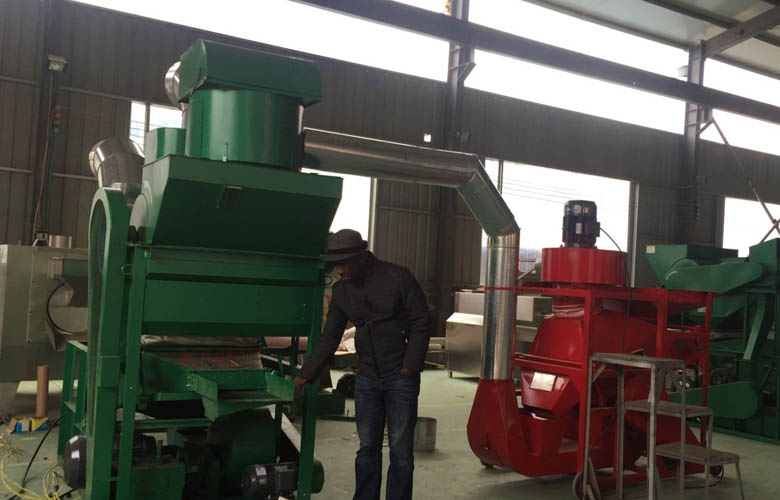 peanut sheller