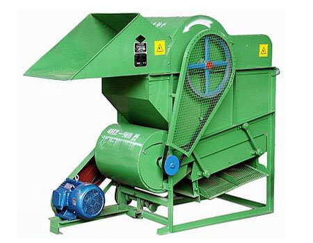 What are the advantages of peanut picking machine?