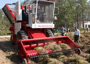 The development trend of peanut harvesting machinery