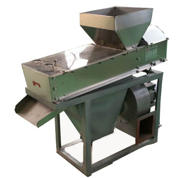 Dry type peanut peeling machine