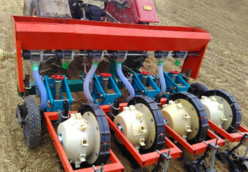 Mechanized sowing technology of peanut to improve sowing efficiency