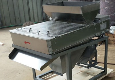 KMGT-8 peanut peeling machine is ordered by customer from Ghana