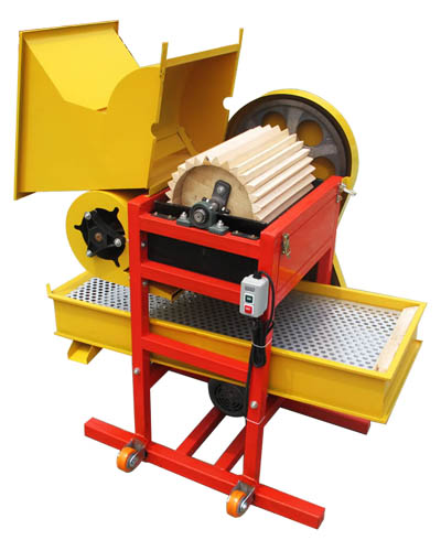 Groundnut seed sheller