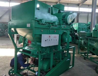 Parts of peanut sheller should be prevented from loosening