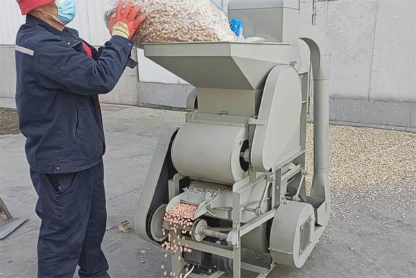 BK-700 Peanut Shelling Machine